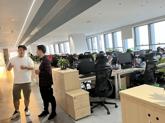 Beijing Blue Whale Jiapin Technology Co., Ltd línea de producción de fábrica