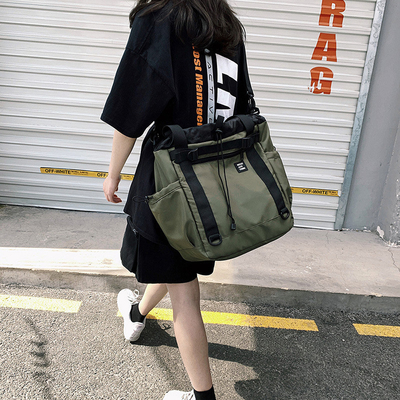 Bolsa de viaje de un hombro impresa con pantalla de seda para diseño de moda y aniversario del empleado