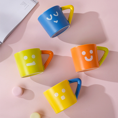 Taza de café de cerámica de gran capacidad con bloqueador de color de Acción de Gracias Taza creativa para oficina