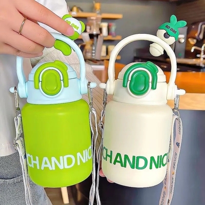 Regalo para empleados Taza portátil de acero inoxidable con diseño y material de dibujos animados de muñecas lindas