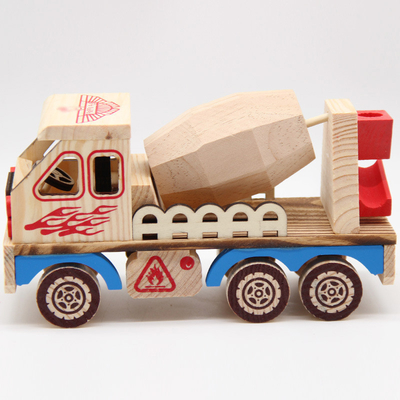 Modelo de coche de aletas de madera ideal para decoración del hogar y ocasión de Acción de Gracias