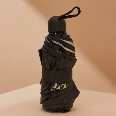 Mejore su colección de paraguas con este paraguas de viento y lluvia chino personalizable