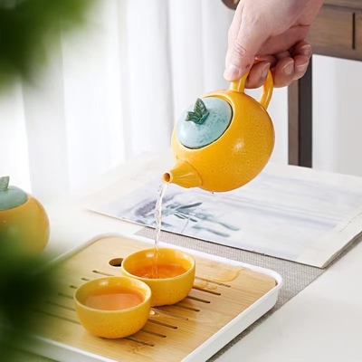 Relaciones con alumnos Set de té Dajidali Deseo de corazón Caja de regalo naranja con cuatro tazas y tetera