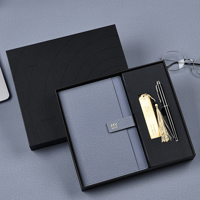 A5 Cuaderno de notas Bookmark firma de bolígrafo Conjunto de logotipo personalizado Caja de regalo de negocios para deportes y juegos
