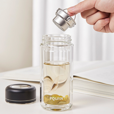 Copo de vidrio de doble capa de alto borosilicato práctico con partición de té e impresión UV
