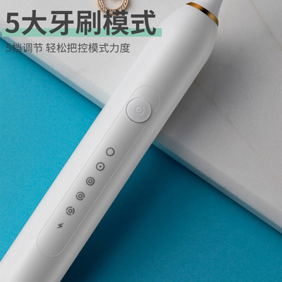 El set de cepillo de dientes eléctrico con logotipo personalizado tamaño pequeño 3 cabezas de cepillo Impresión de pantalla de seda