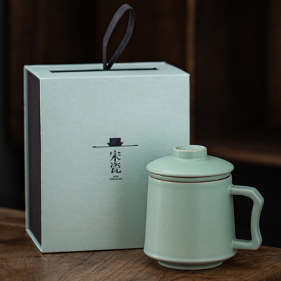 Elegante juego de taza de té de cerámica para la elaboración de té de oficina y filtrado de agua regalo perfecto de negocios