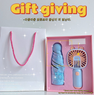 Novedad Regalos de verano fresco caja de regalos de negocios Set de dibujos animados Paraguas de ventilador de mano