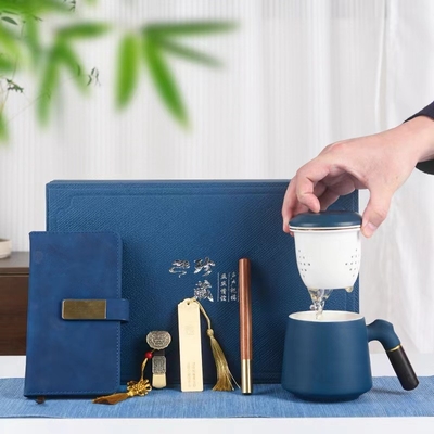 Conjuntos de regalos comerciales de logotipo personalizados y recuerdos para compradores de agricultura objetivo