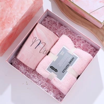 Impresión UV Salón de belleza Banco de regalos Conjunto para el Día de la Madre Relaciones de ex alumnos / Reuniones de clase