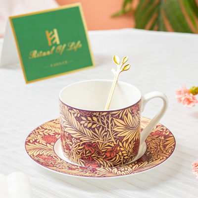 Un par de regalos Cerámica Diseño de taza de té Senso Taza de pareja Taza de agua de pareja con la mano Taza regalo
