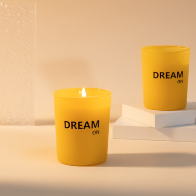 Velas de aromaterapia y acrílico regalo de mano La necesidad de tener para una fragancia duradera en el hogar