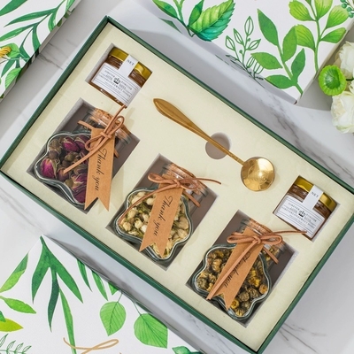 La caja de regalo de té de flores favorita de la agencia de viajes de la serie de bosques de regalo de mano para festivales