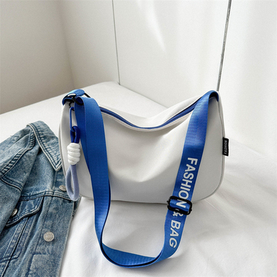 Bolso de moda de gran capacidad ideal para bodas y eventos especiales como la diosa Da