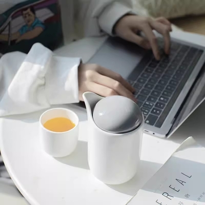Presentación de estilo Conjunto de regalos Conjunto de té portátil con taza rápida incluida