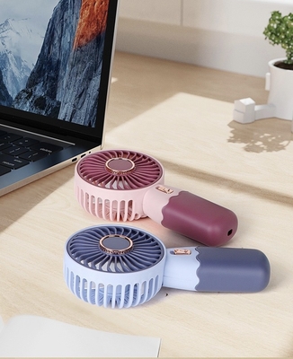 Creativo dibujo animado Mini refrigerador portátil pequeño ventilador portátil cargador de teléfono USB soporte de teléfono pequeño ventilador 2024 producto RAMADAN