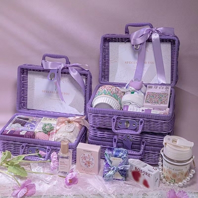 Cesta de picnic púrpura portátil ideal para actividades y regalos de cumpleaños para mujeres