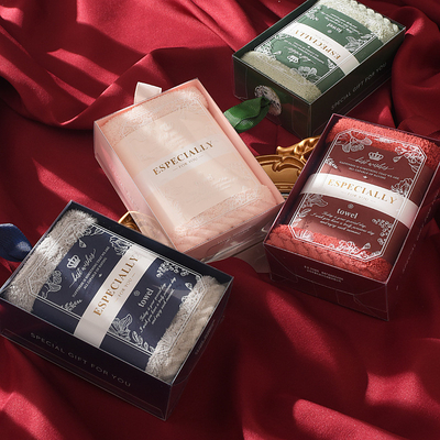 Tamaño personalizado Luz lujosa Toallas de peluche de coral de estilo múltiple Toallas cuadradas suaves Conjunto de regalo de presentación