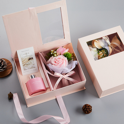 El 8 de marzo Festival Regalo de mano Aromaterapia Bouquet Caja de regalos con impresión en color