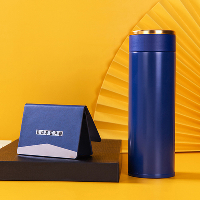 Mejora tu experiencia de apertura del coche con vasos aislados y el conjunto de identificación del conductor