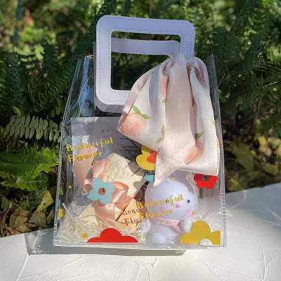 Festival de la Diosa Bolso de PVC Impreso Conjunto de Conejo de Noche Luz Arco Tassel Toalla y Blanco de melocotón Dulces Duros