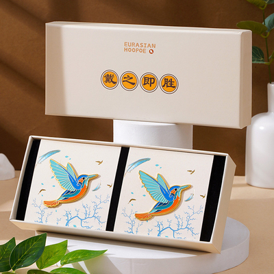 Confección personalizada de caja de regalos para aves de buena suerte