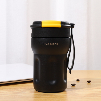 Hoteles y resorts deben tener taza de café aislada portátil con doble paja de beber
