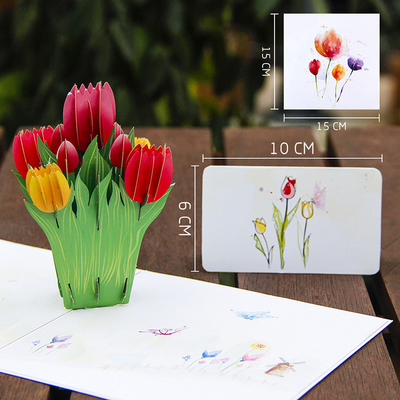 Sorprende a tu maestra con una tarjeta de felicitación de tulipanes en 3D