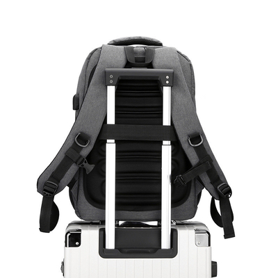 Organice de manera eficiente con esta capacidad de viaje y transporte
