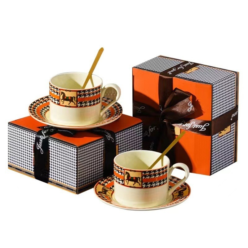 Capa de maquillaje de caja de regalo portátil impresa con pantalla de seda perfecta para promocionar su negocio