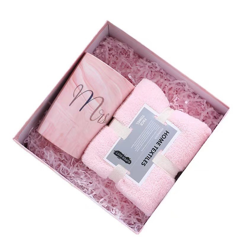 Impresión UV Salón de belleza Banco de regalos Conjunto para el Día de la Madre Relaciones de ex alumnos / Reuniones de clase