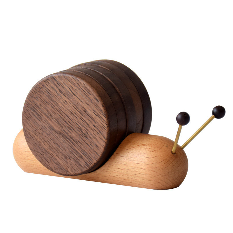 Cushión de taza de caracol de nuez negra de dibujos animados Cushión de té de madera para aislamiento y decoración