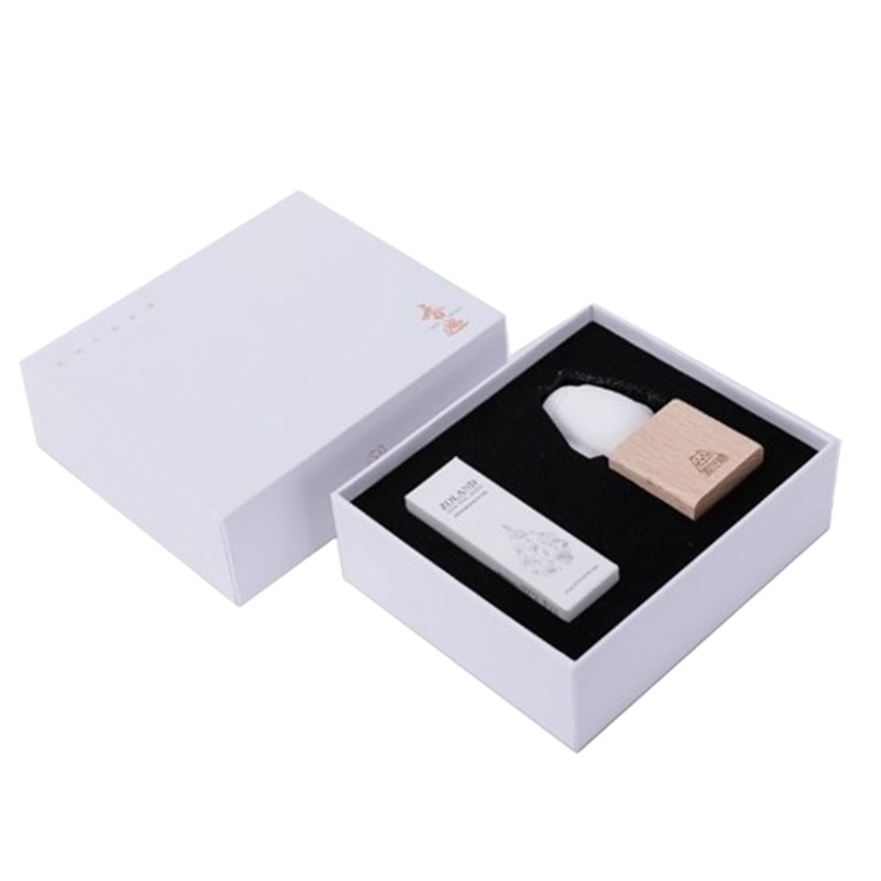 Polvo de Perfumes para Gatos codiciosos Asiento pequeño Canglan Aceite esencial Regalo de negocios para el presente
