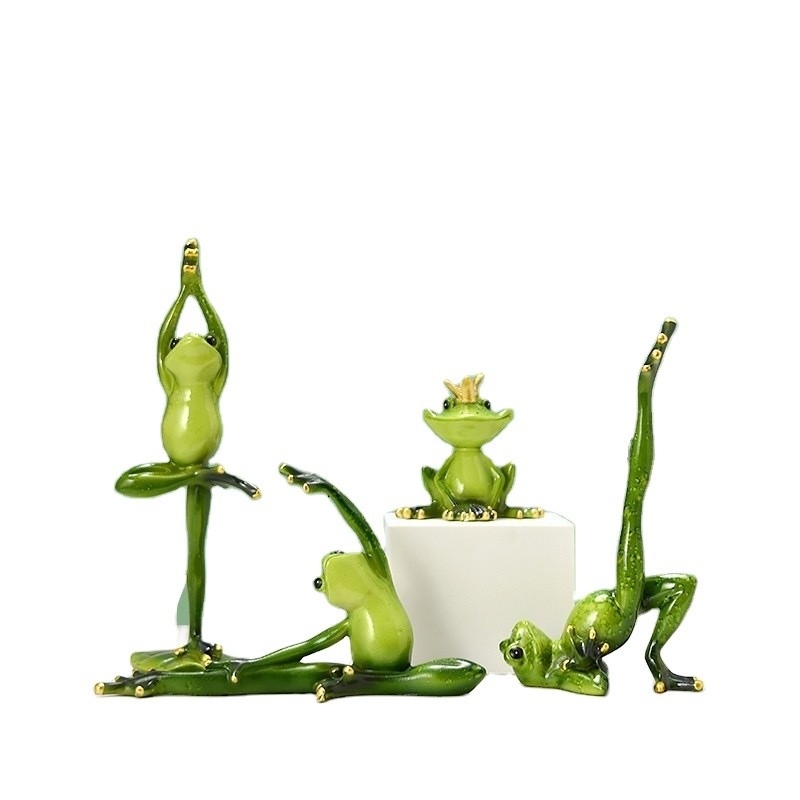 Promoción Decorar regalos de vidrio yoga rana de resina artesanía para el armario de televisión y el armario de vino